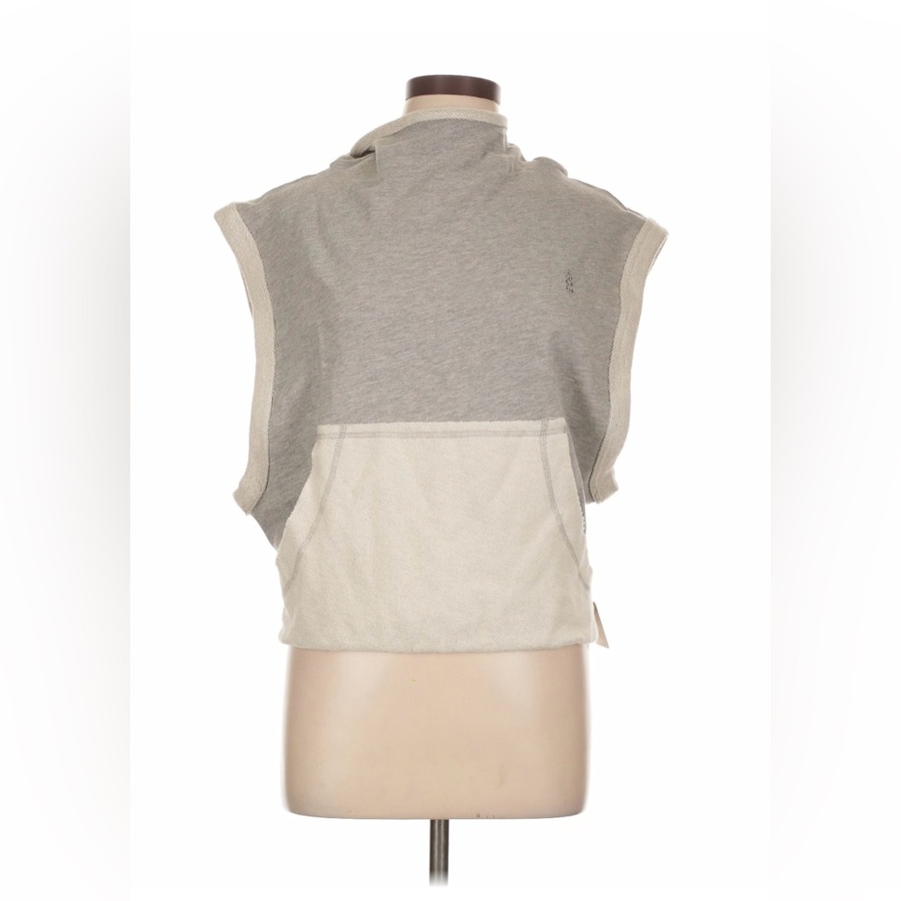 NWT free people movement grey hooded sweatshirt with cut off sleeves women's L